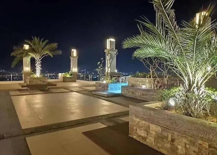 Aparthotel Torre De 3*